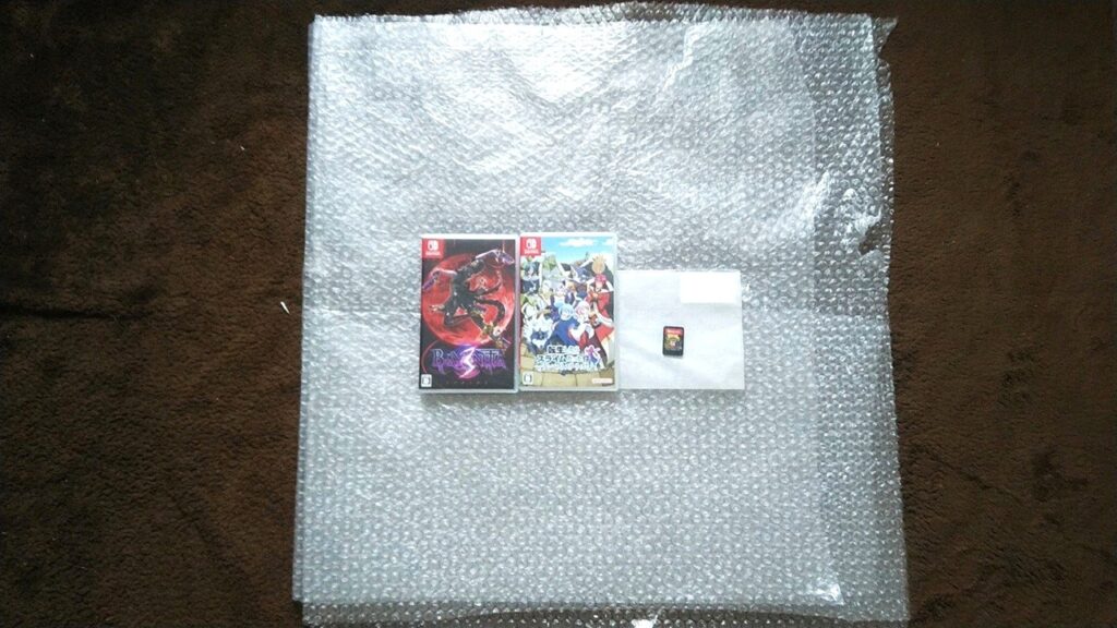 プチプチの上にゲームソフトを置いた画像